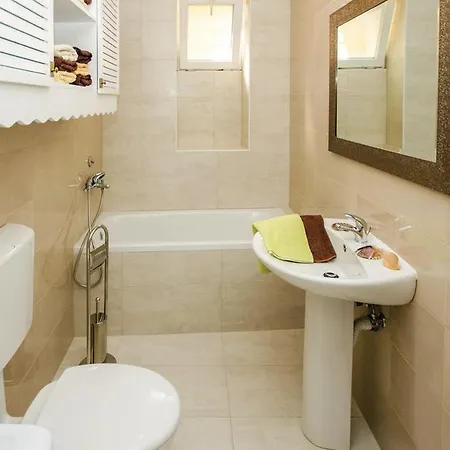 With Parking Space - 14631 Apartmán *