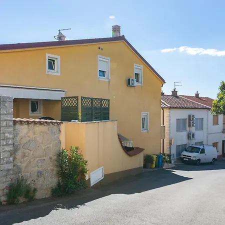 With Parking Space - 14631 Appartement *
